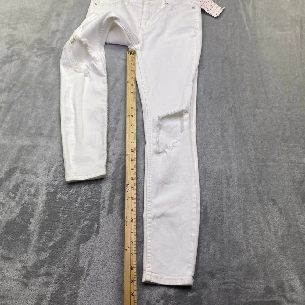 Free People White Distressed Skinny Jeans High Rise Blown Out Knee‎ Sz 26 NWT